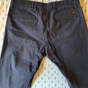 24x32 docker pants